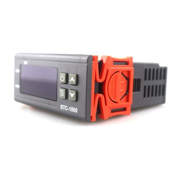 картинка Контроллер температуры термостат STC-1000 220В цифровой для инкубатора, аквариума от магазина "мир Электроники"