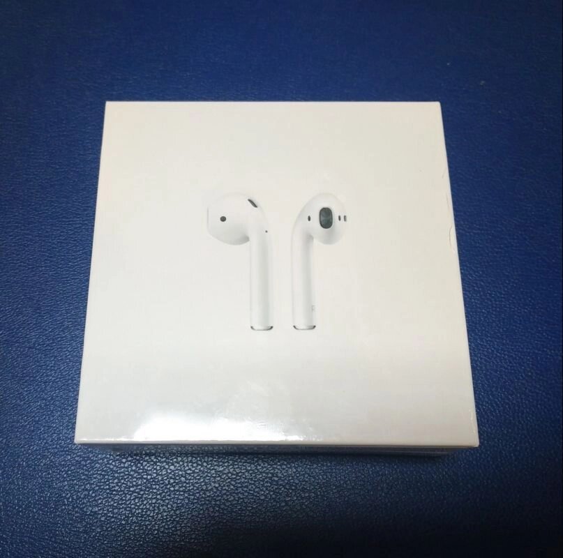 картинка Беспроводные наушники-гарнитура AirPods MRXJ2RU/A сенсорные от магазина "мир Электроники"